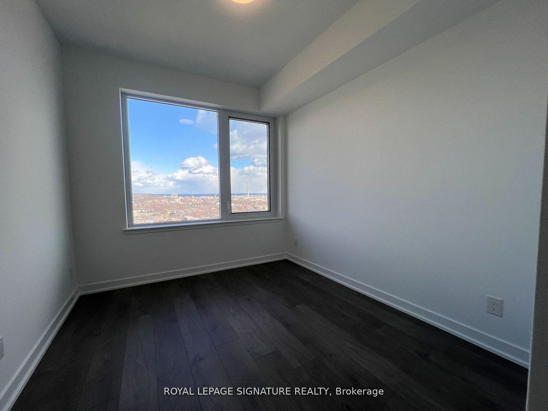 5 Defries Street Unit 2201 photo 7