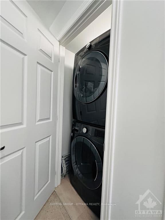 811 NAUTILUS photo 11