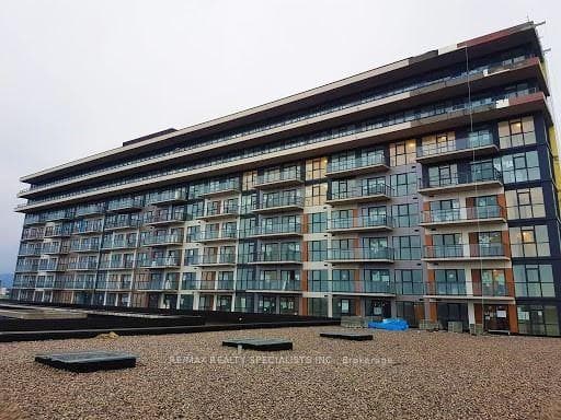 560 North Service Road Unit 307 photo 2