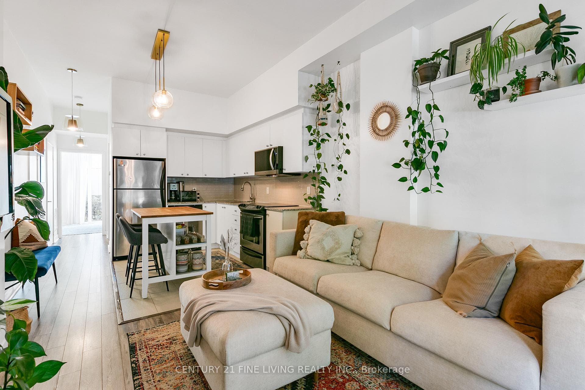 34 Boston Avenue Unit 2 photo 3