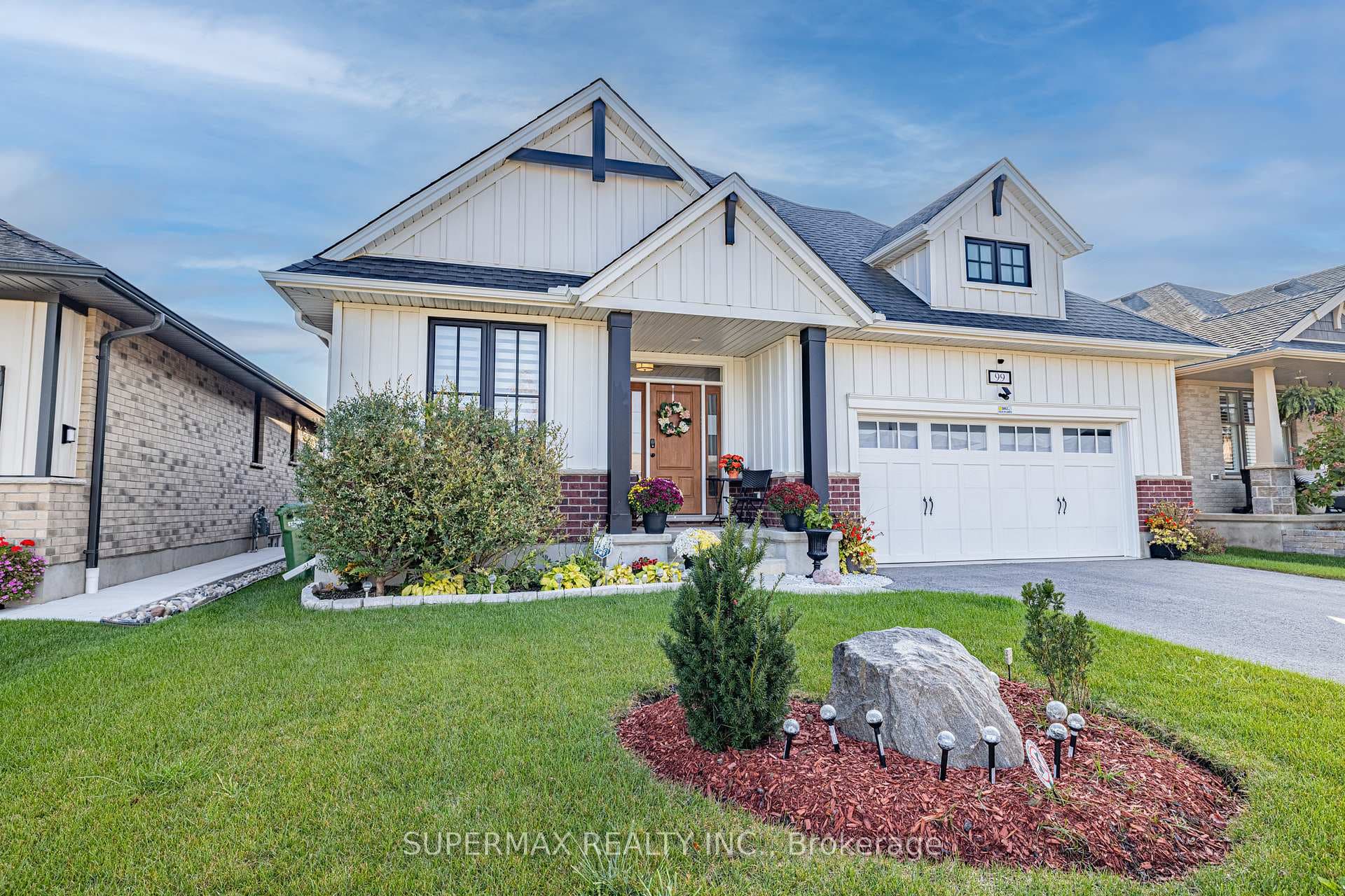 99 Renaissance Drive photo 3