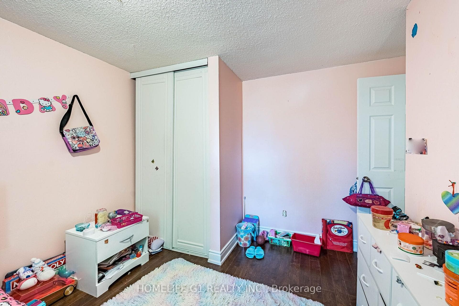 48 Thatcher Court photo 20