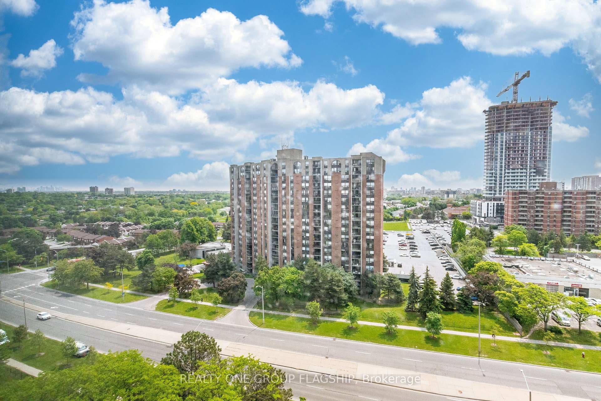 50 Elm Drive Unit 1209 photo 21