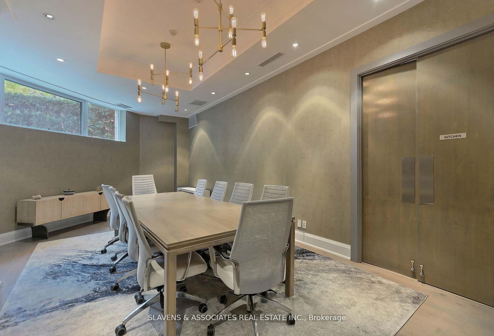 336 Spadina Road Unit 701 photo 39