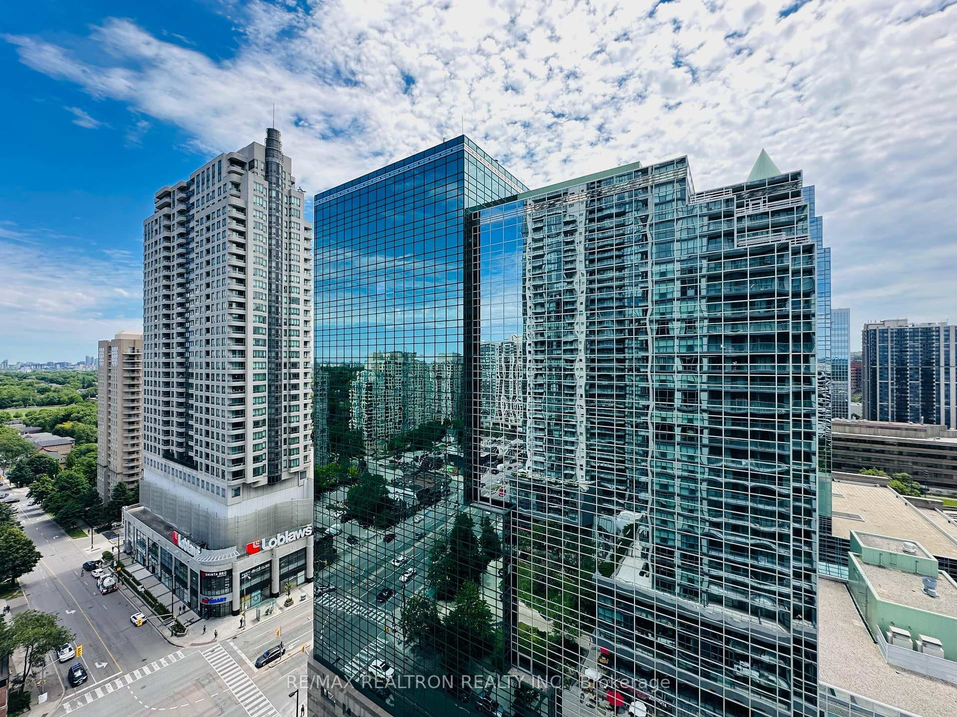5162 Yonge Street Unit 2010 photo 23