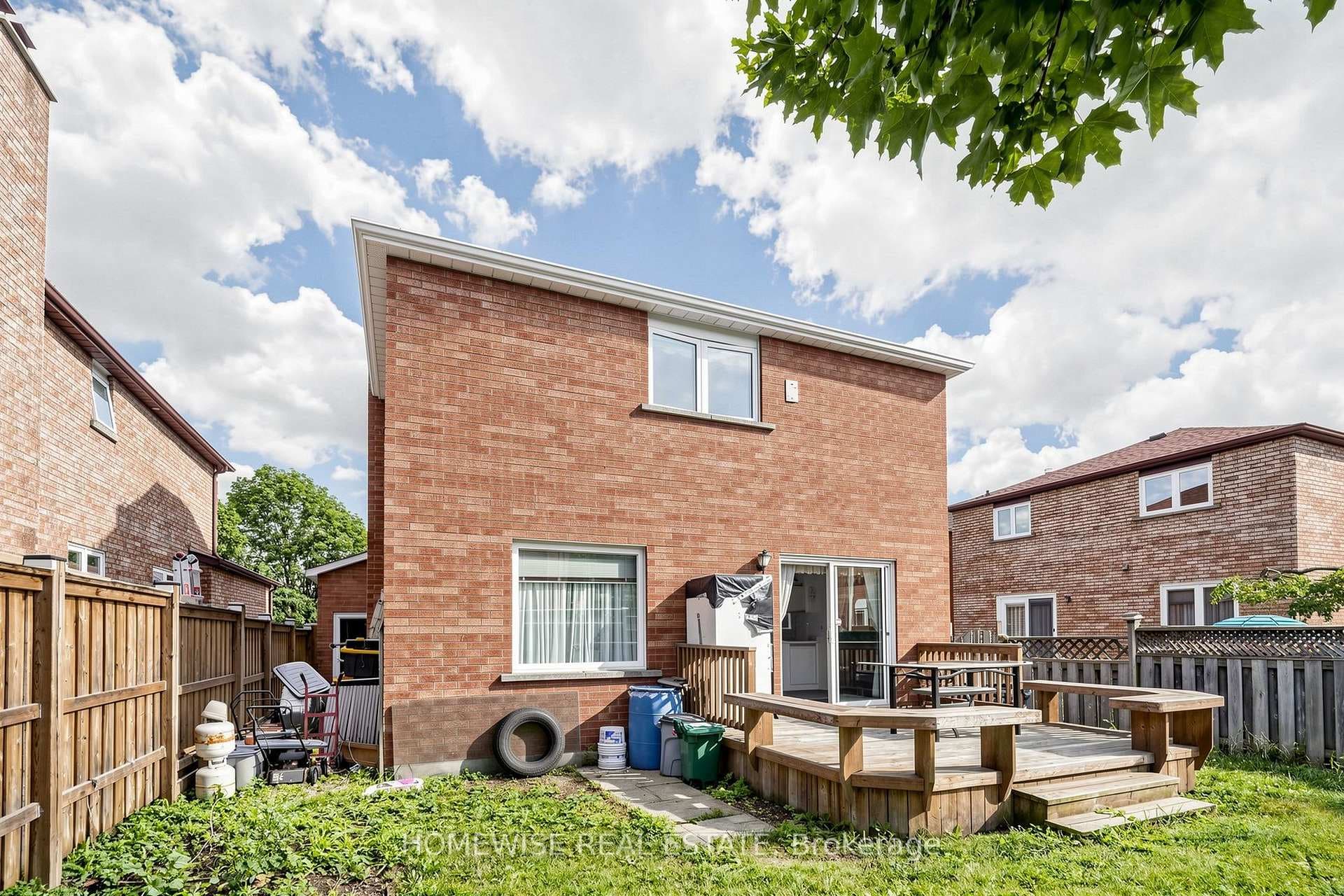 11 Briarcliffe Crescent photo 49