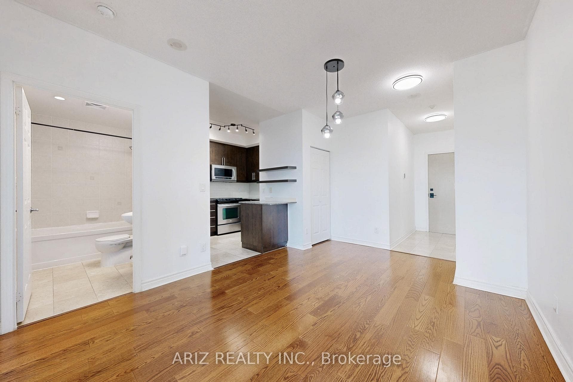 18 Holmes Avenue Unit 715 photo 13