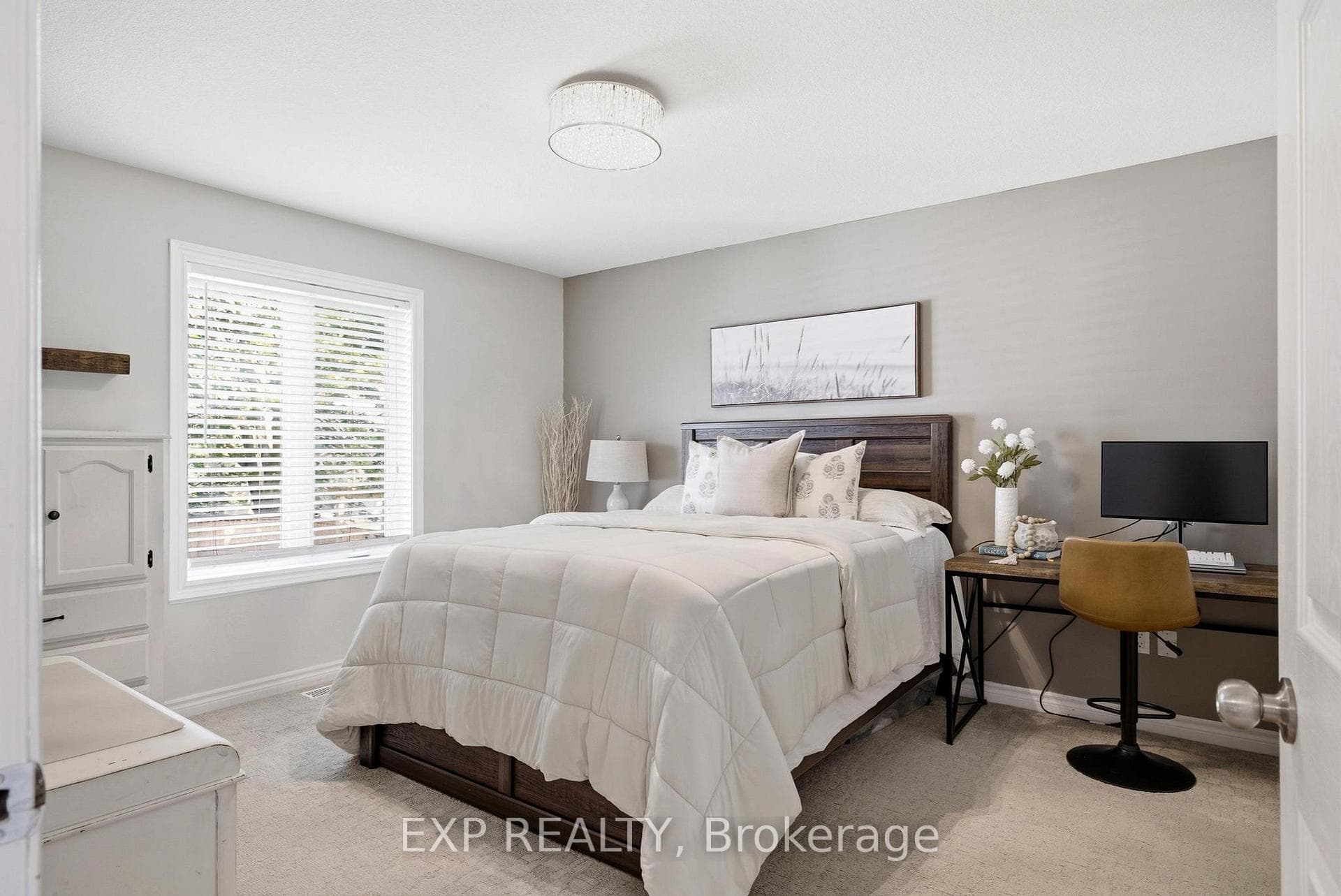 101 Tuffy MacDougall Court photo 14