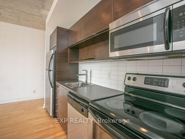 324 Laurier Avenue Unit 1401 photo 6