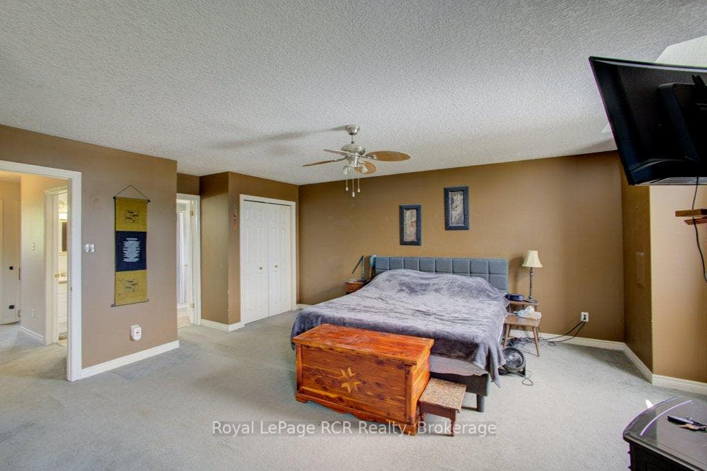 463 Nova Scotia Court photo 15