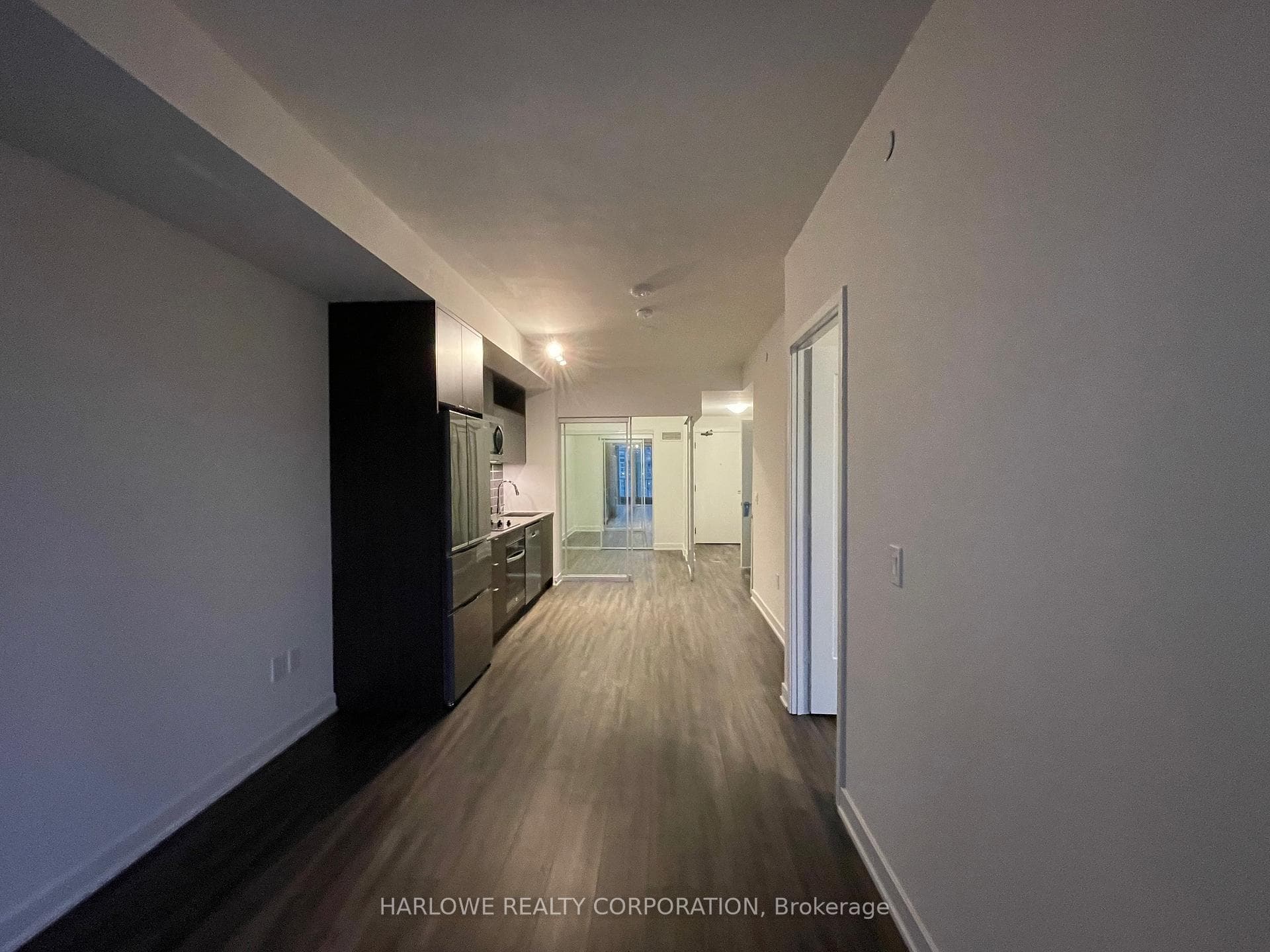 135 Lower Sherbourne Street Unit 762 W photo 3