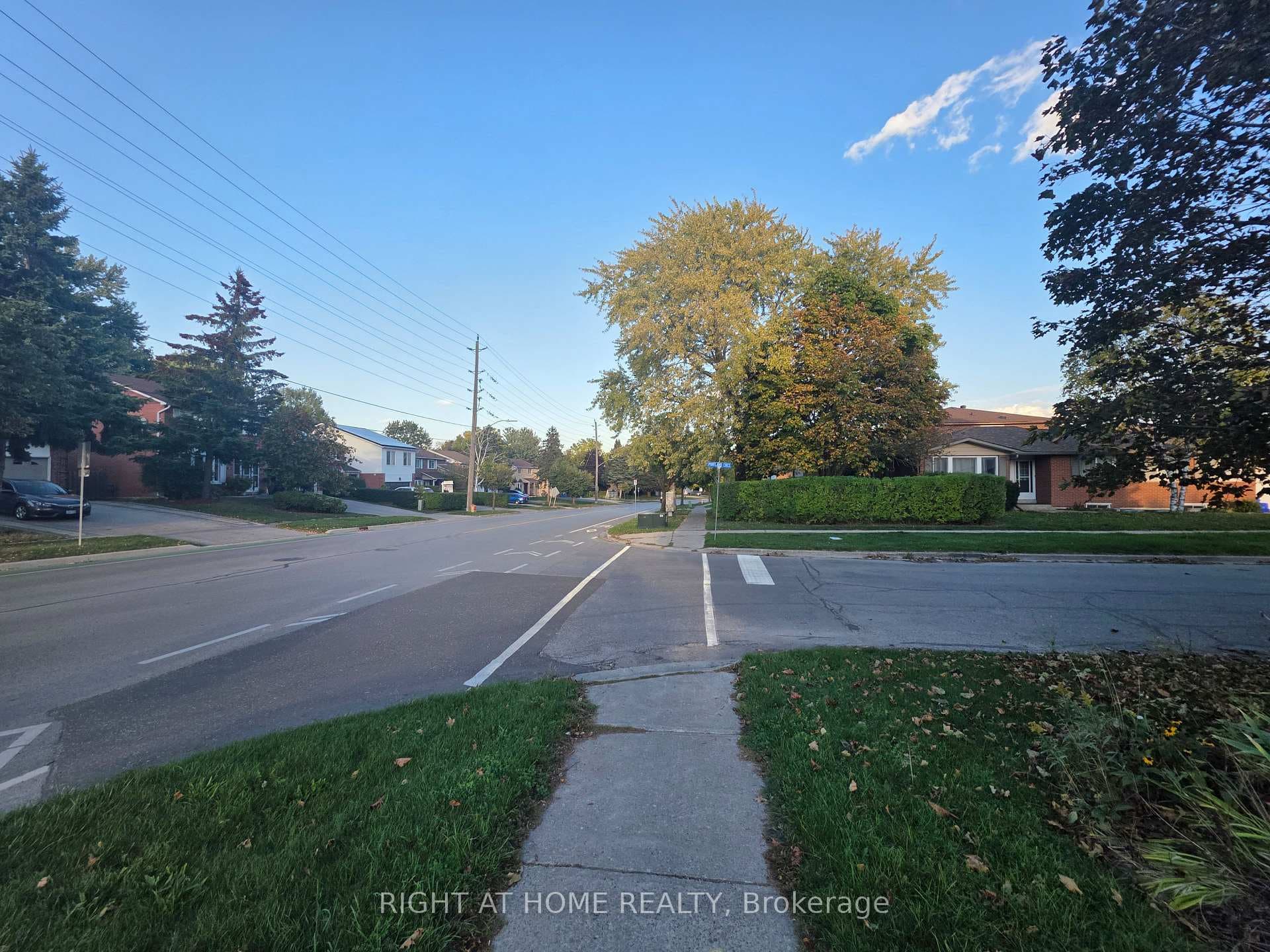 16 Portland Crescent photo 33