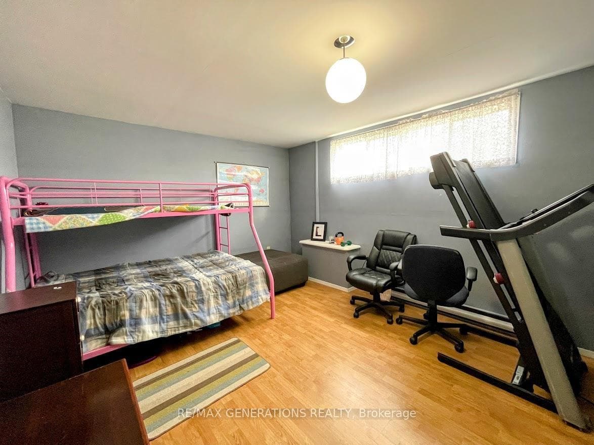 52 Matachewan Road photo 27