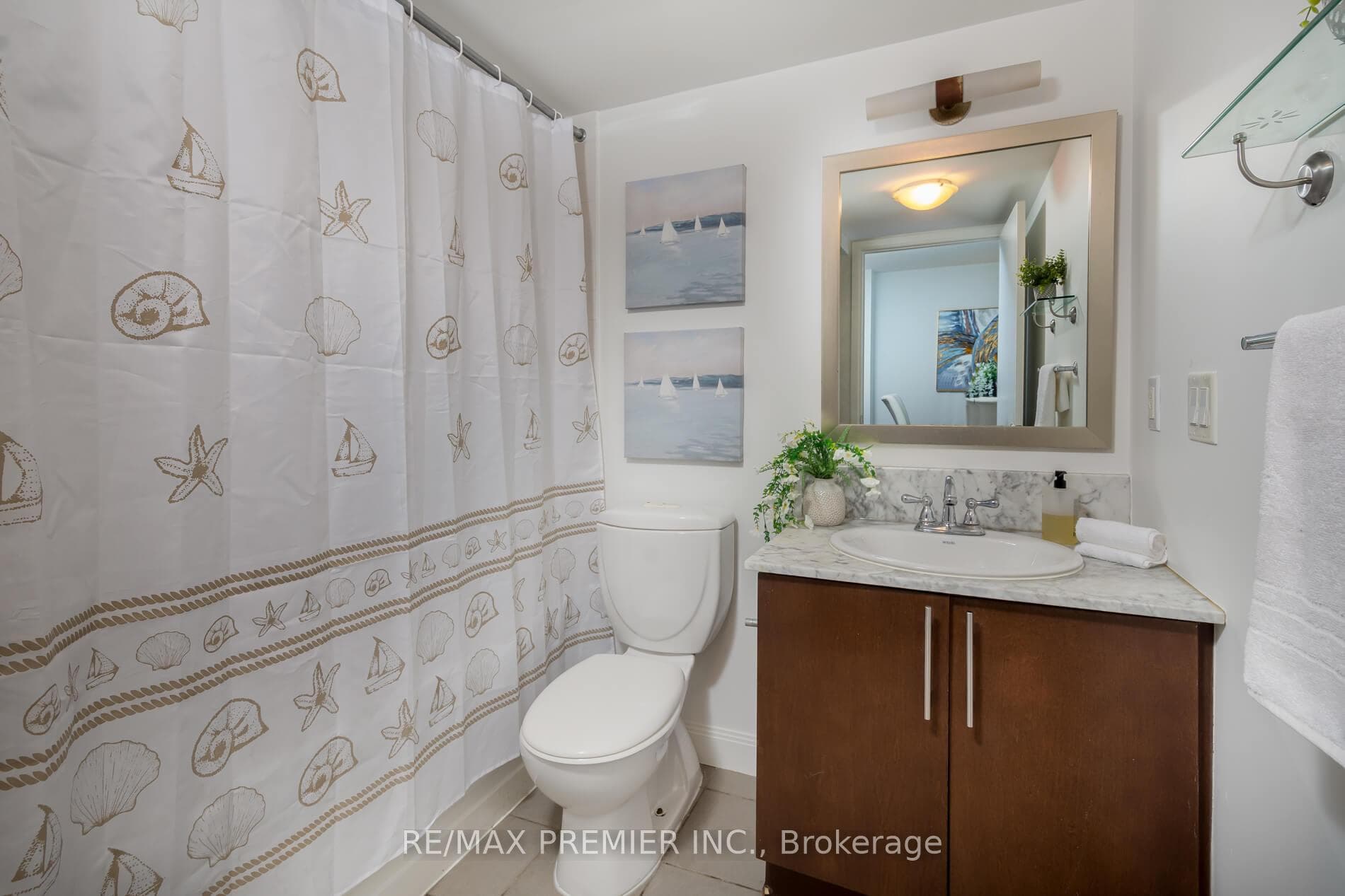 2191 Yonge Street Unit 1512 photo 25