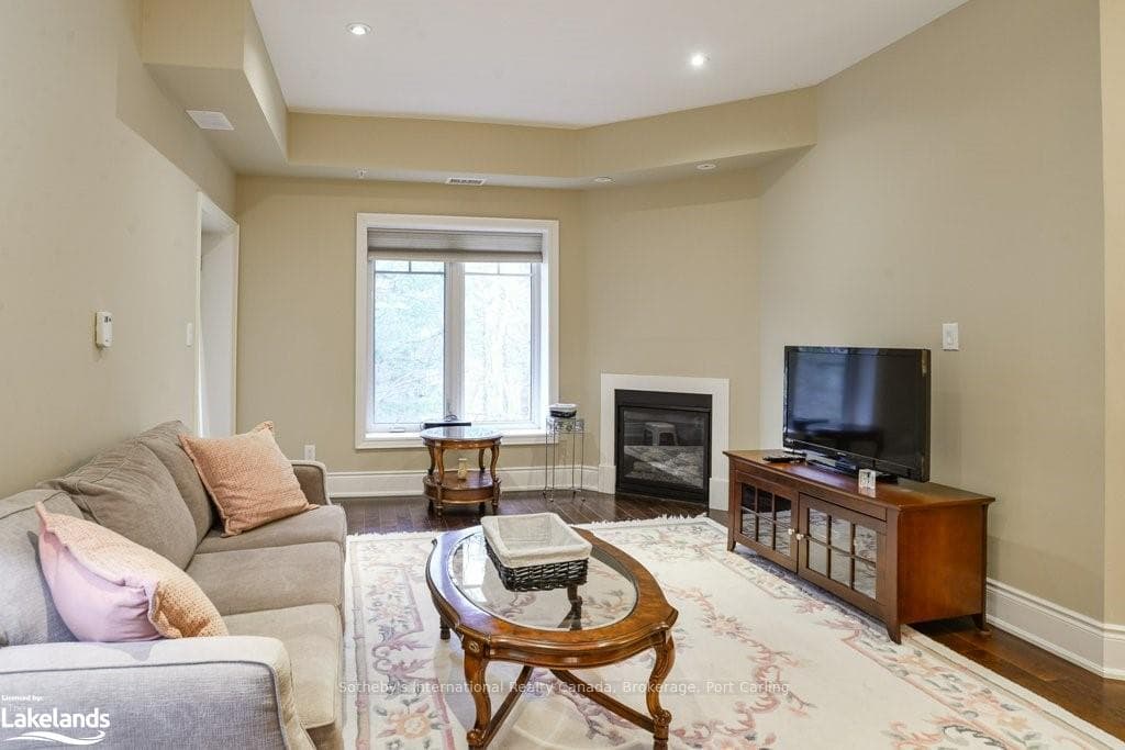 391B MANITOBA Street Unit 402 photo 9