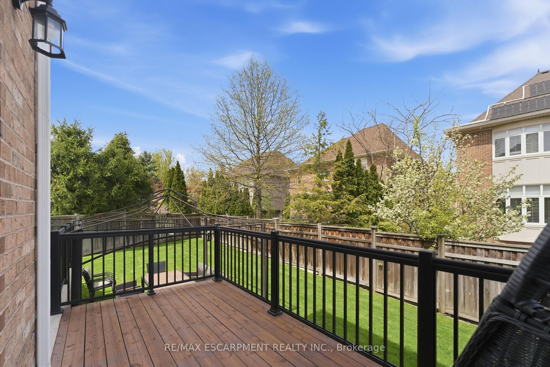 950 Fredonia Drive photo 48