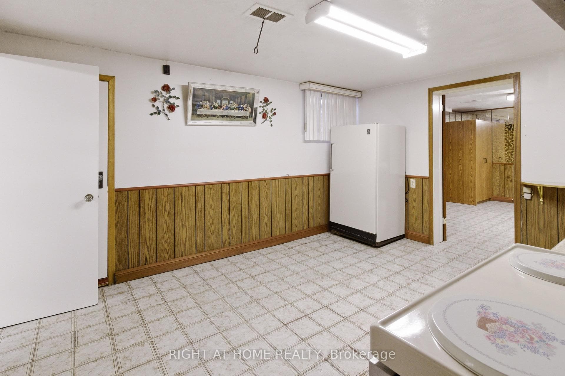 53 Tavistock Road photo 17