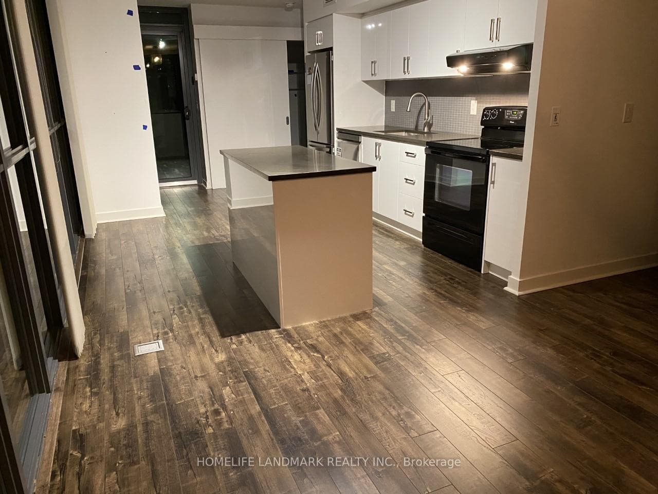 110 Charles Street Unit 1107 photo 9