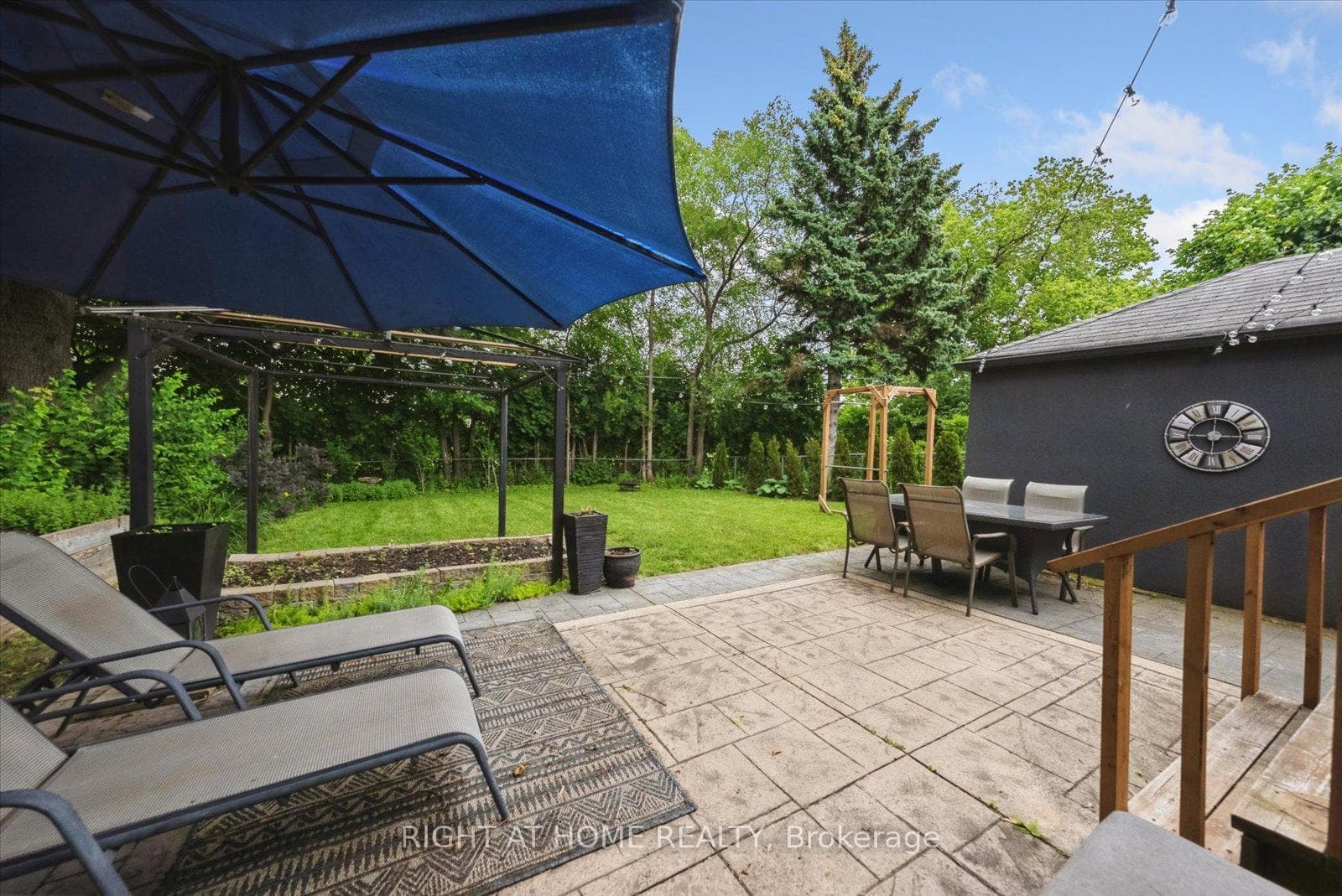 64 Marchington Circle photo 34