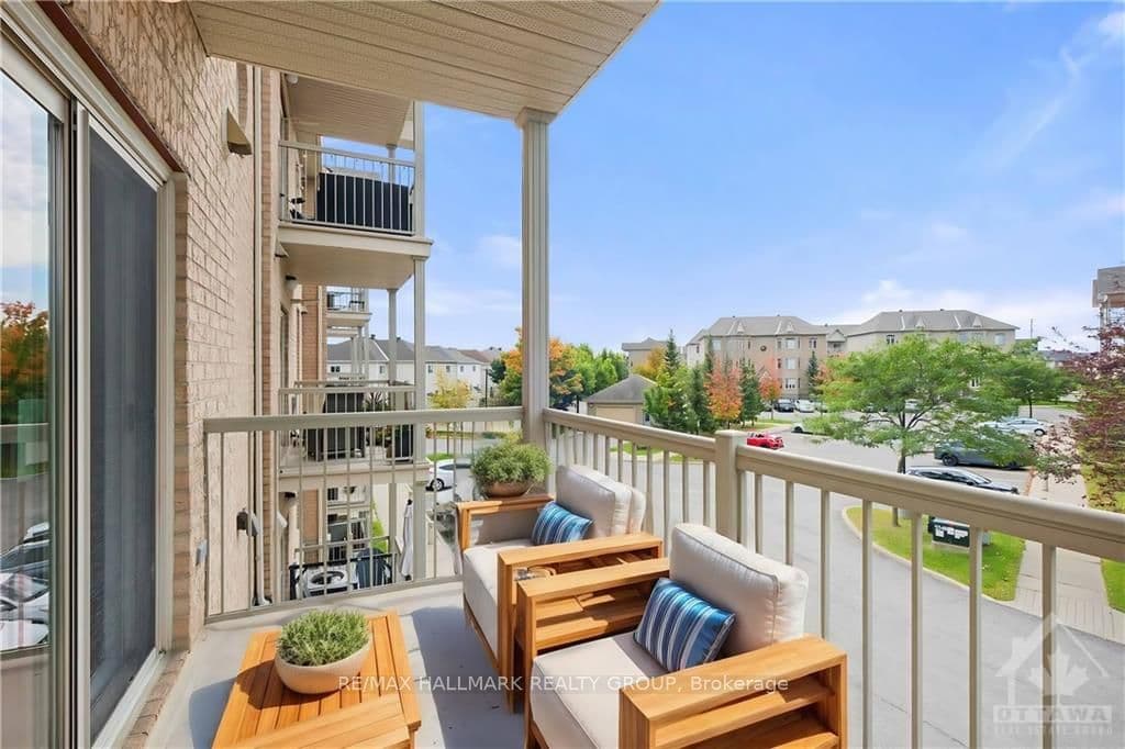 190 RUSTIC HILLS Crescent Unit 6 photo 13