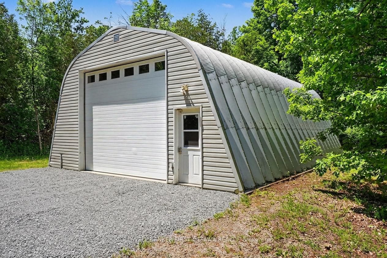 Garage/Shop