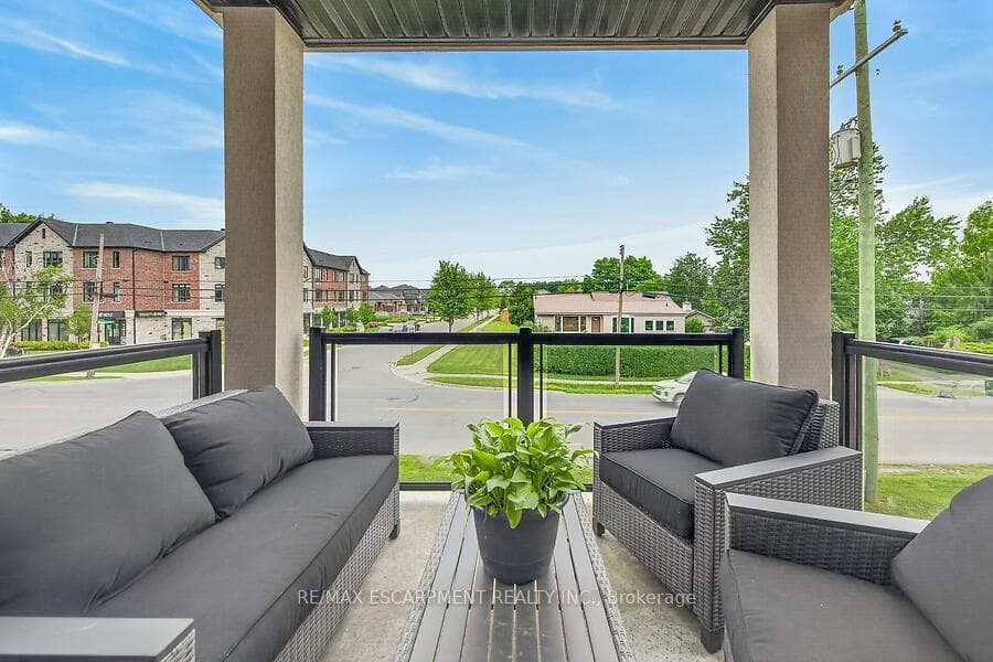 2605 Binbrook Road Unit 208 photo 18