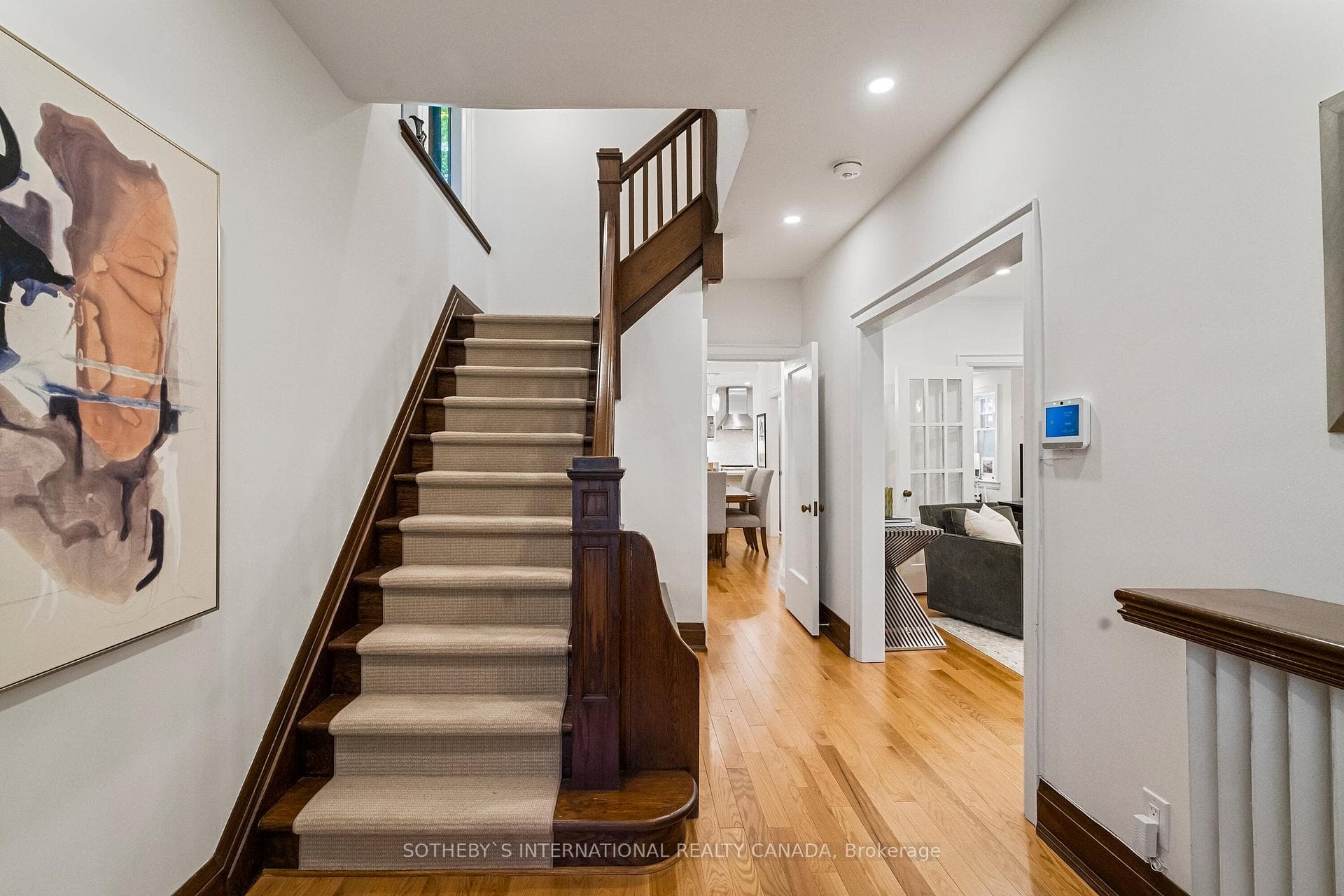 77 Wells Hill Avenue photo 5