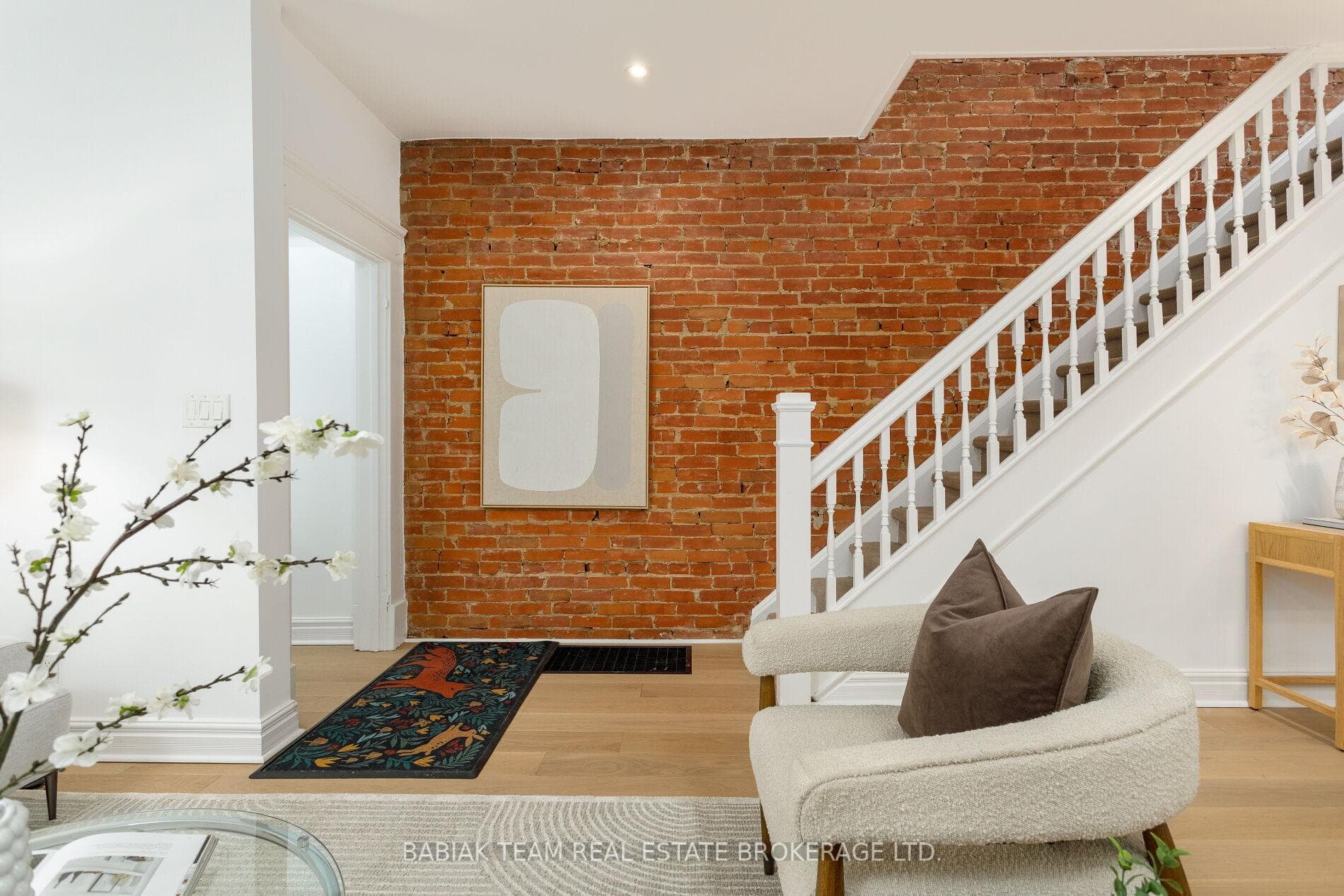 59 Parkway Avenue photo 2
