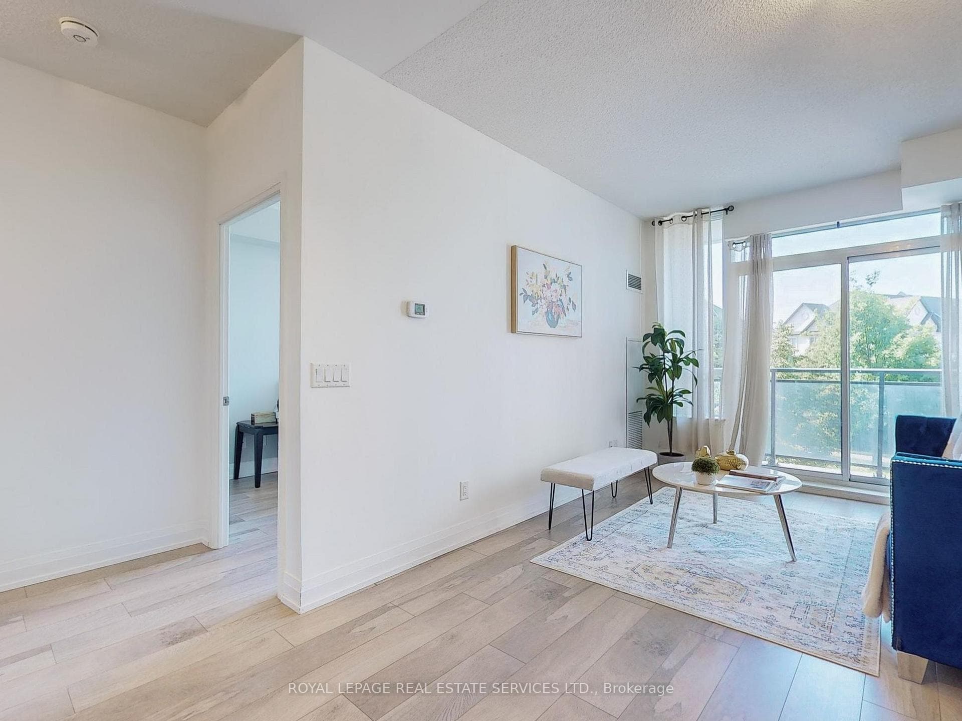 75 North Park Road Unit 212 photo 9