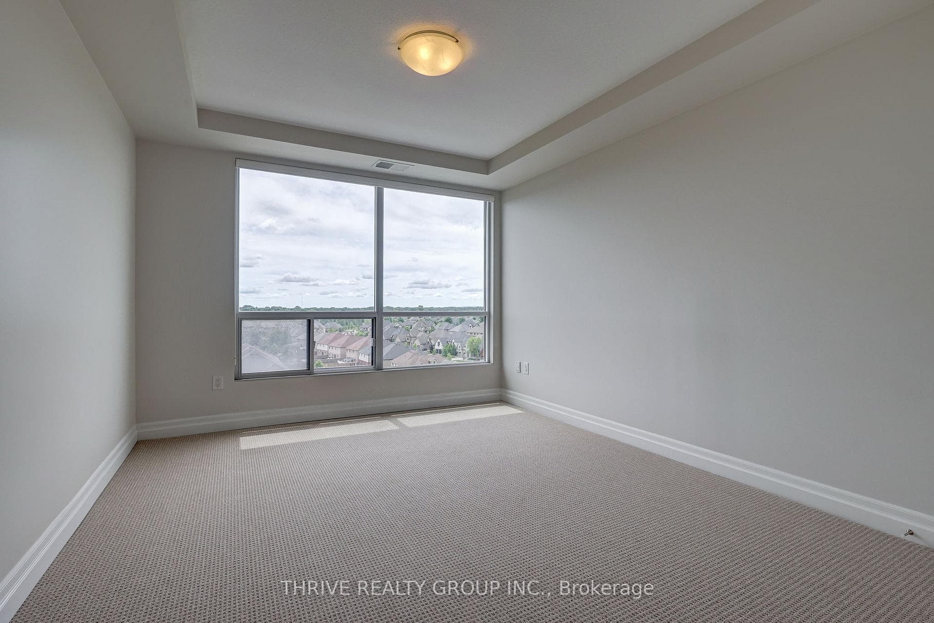 260 Villagewalk Boulevard Unit 707 photo 15