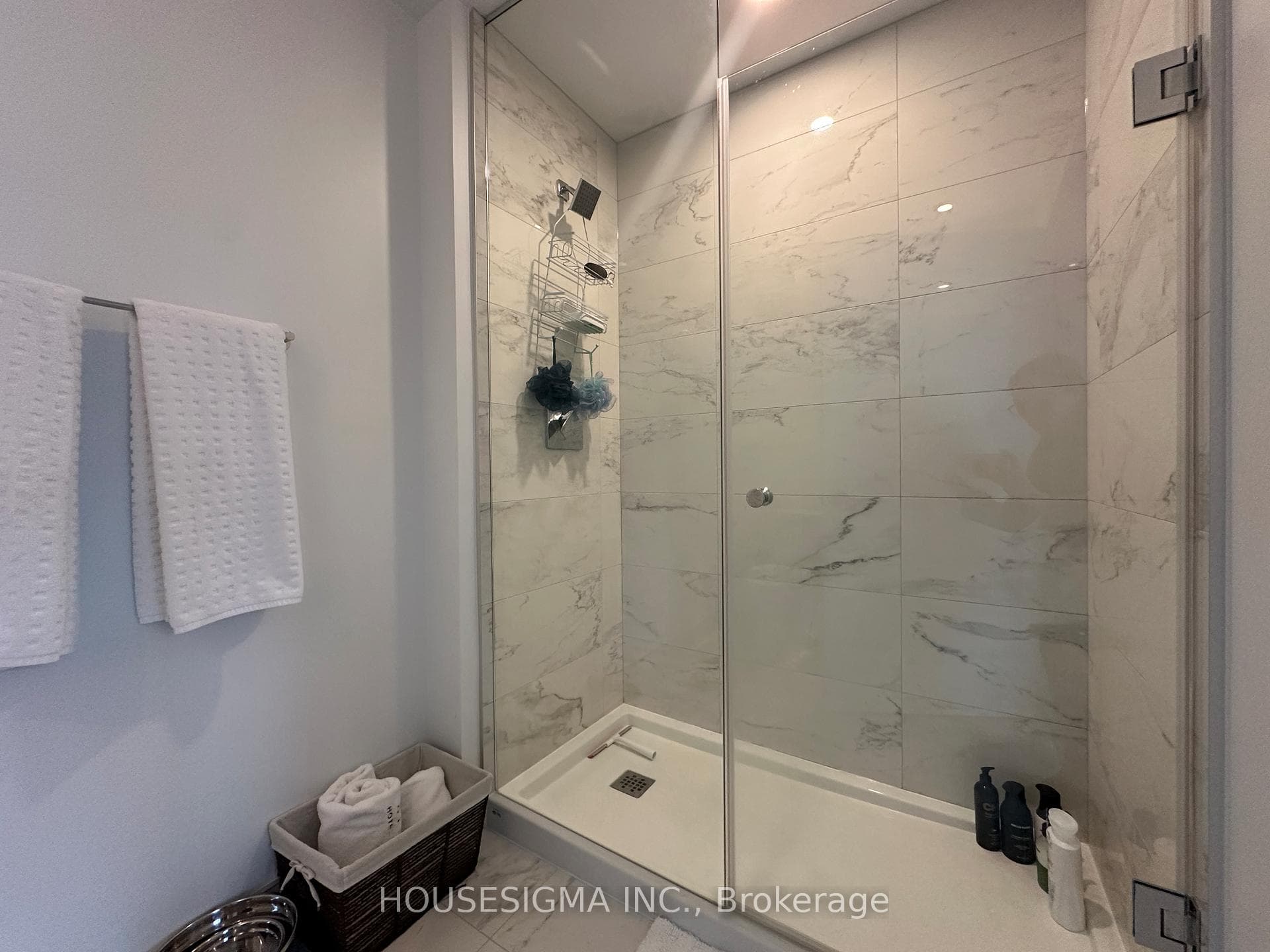 1928 Lakeshore Boulevard Unit 2517 photo 8