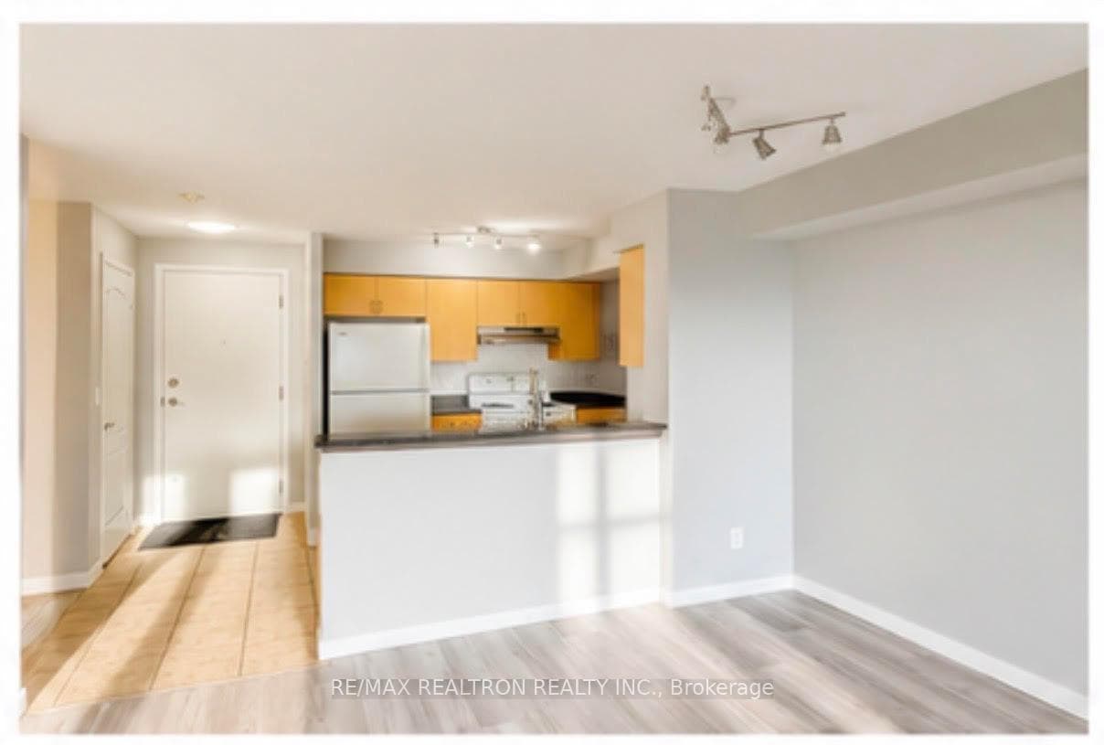 3650 Kingston Road Unit 302 photo 5