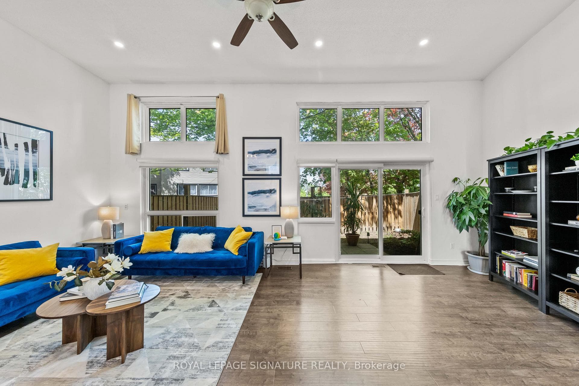 Staged living with large windows