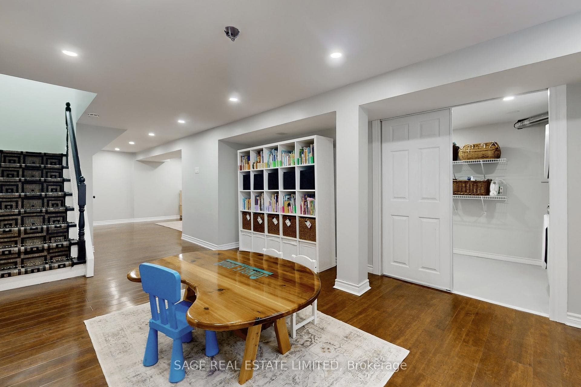 407 Rosedale Drive photo 38