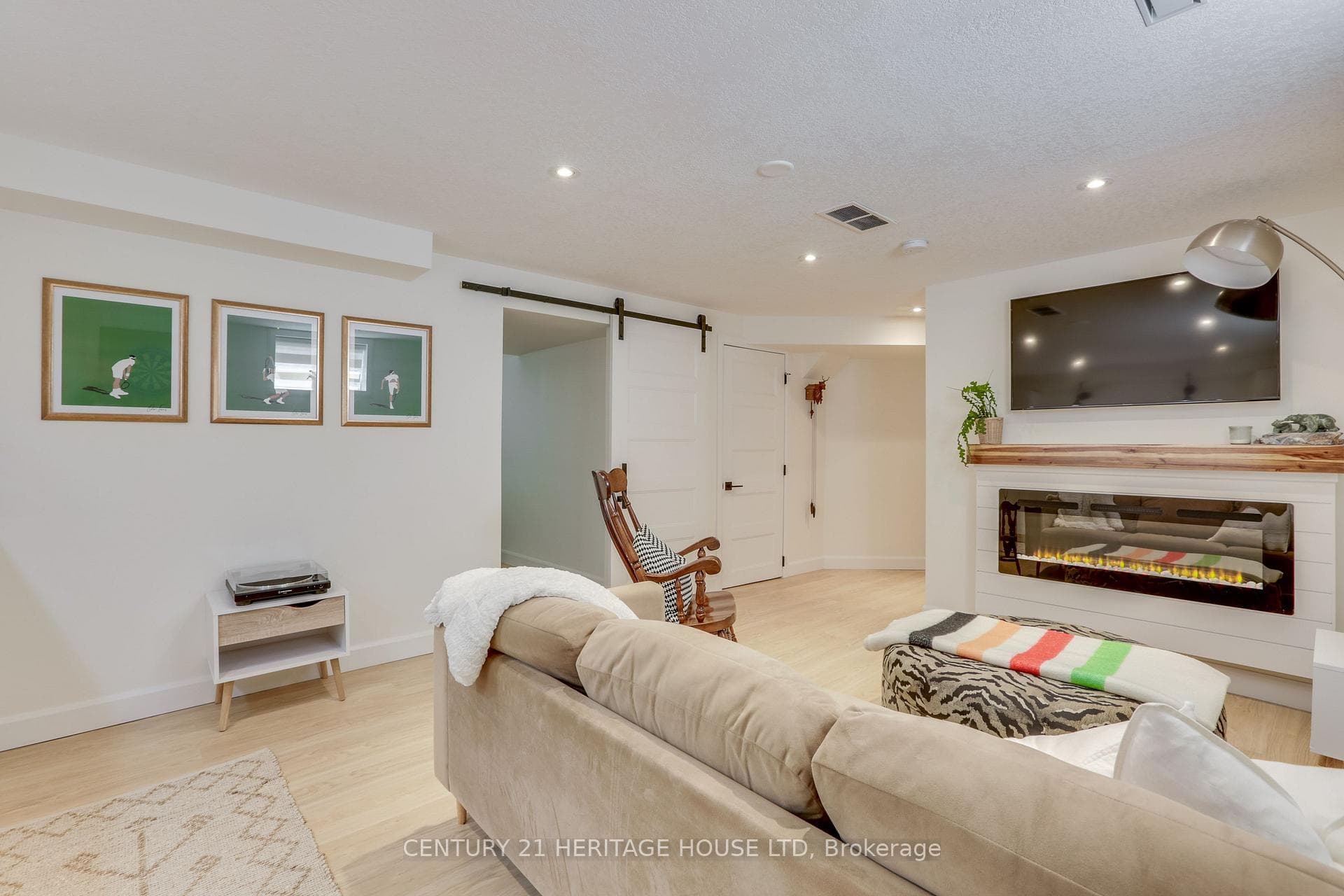 10 Fraser Drive photo 29