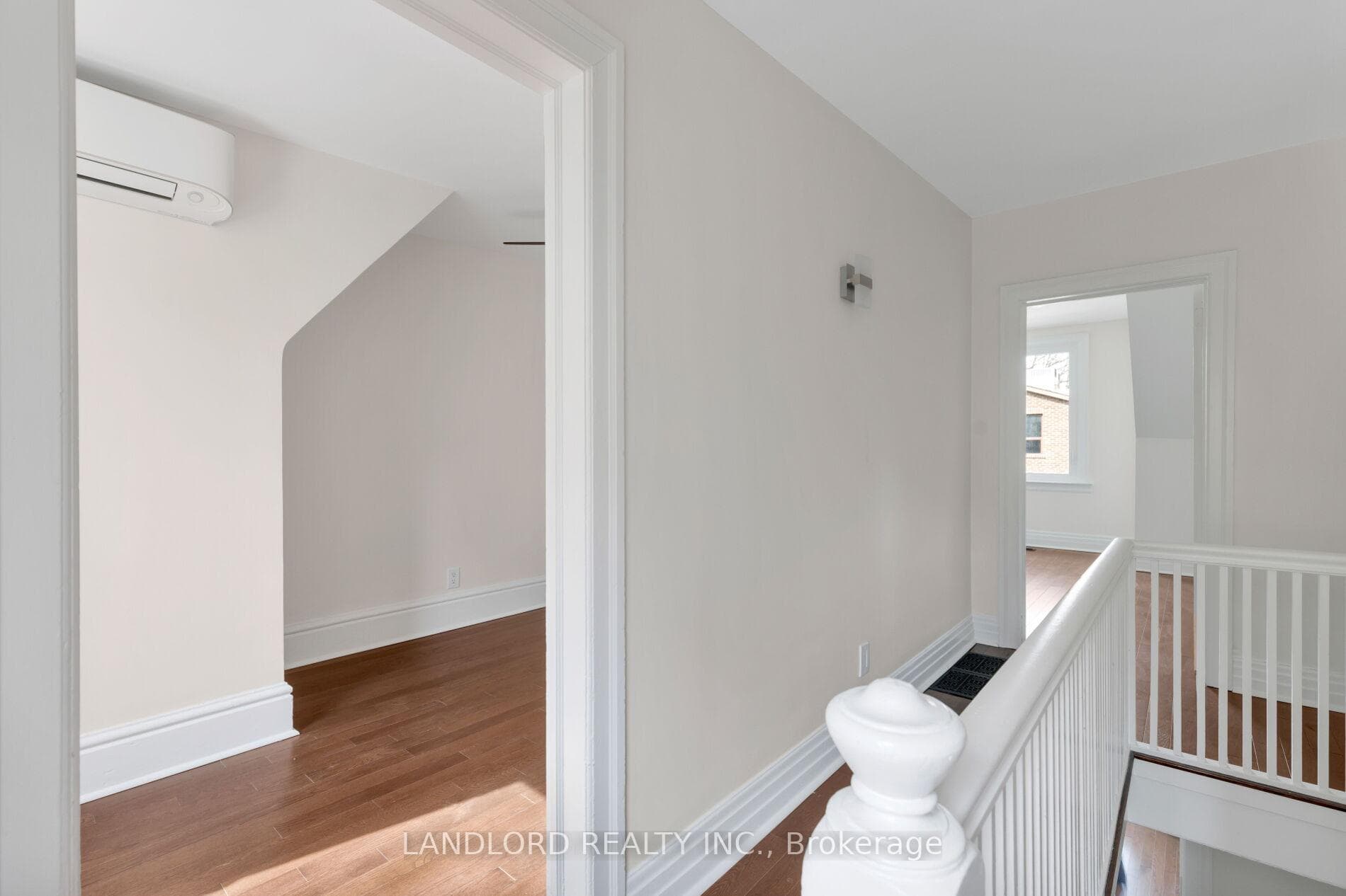 107A Scollard Street photo 36