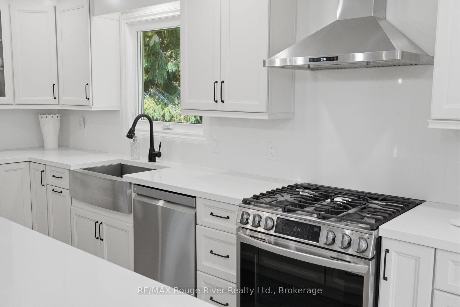 257 Port Hoover Road photo 12
