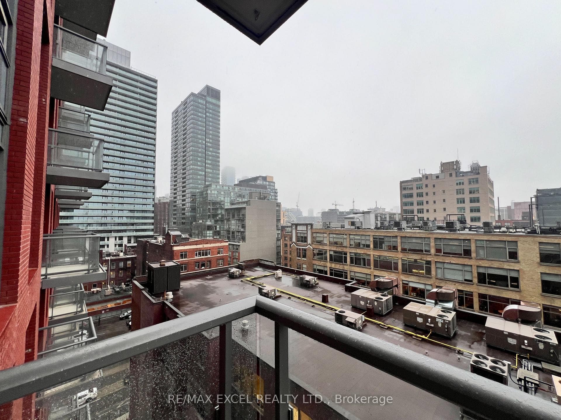 108 Peter Street Unit 921 photo 10