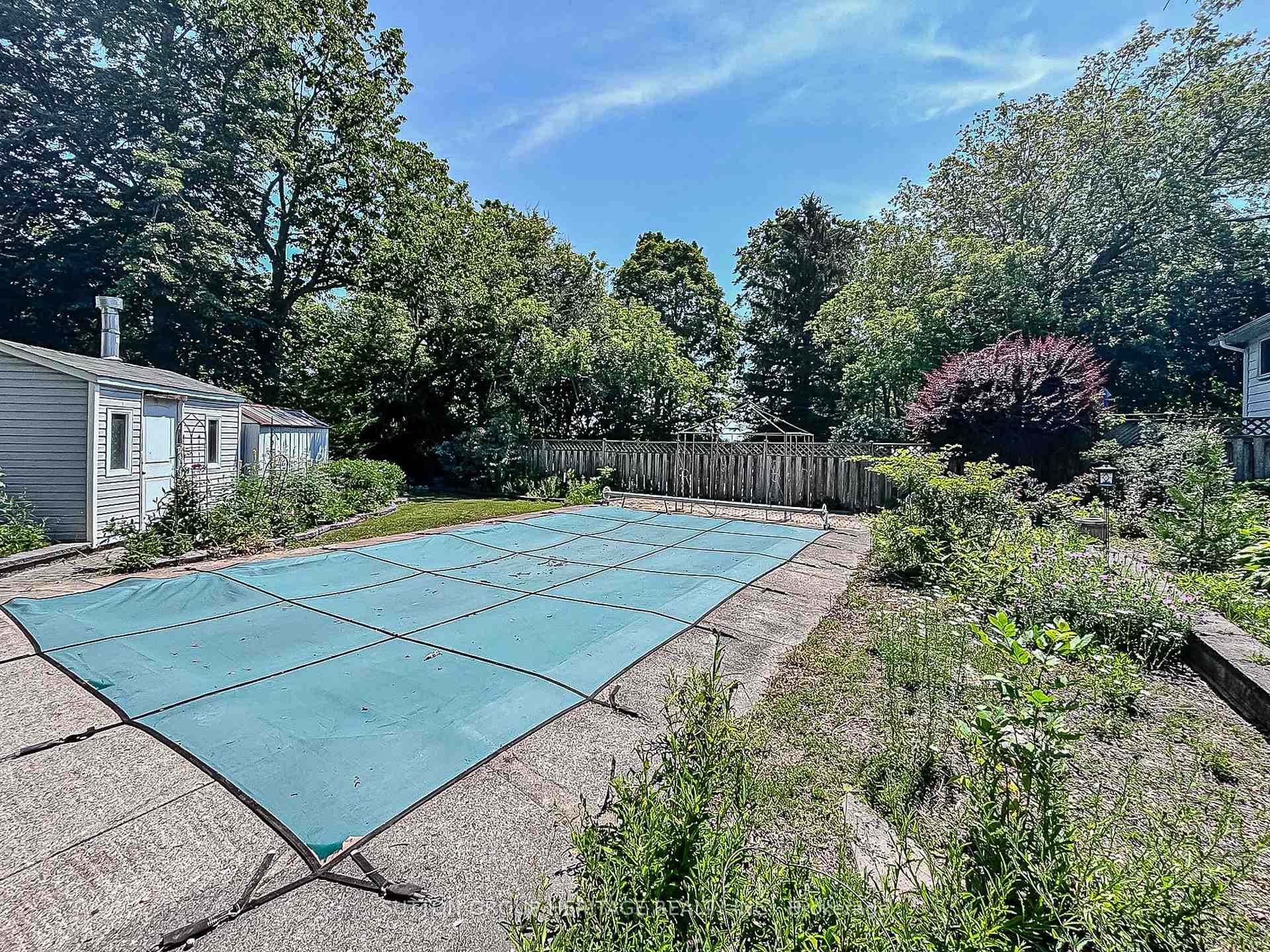 1113 Valley Court photo 40