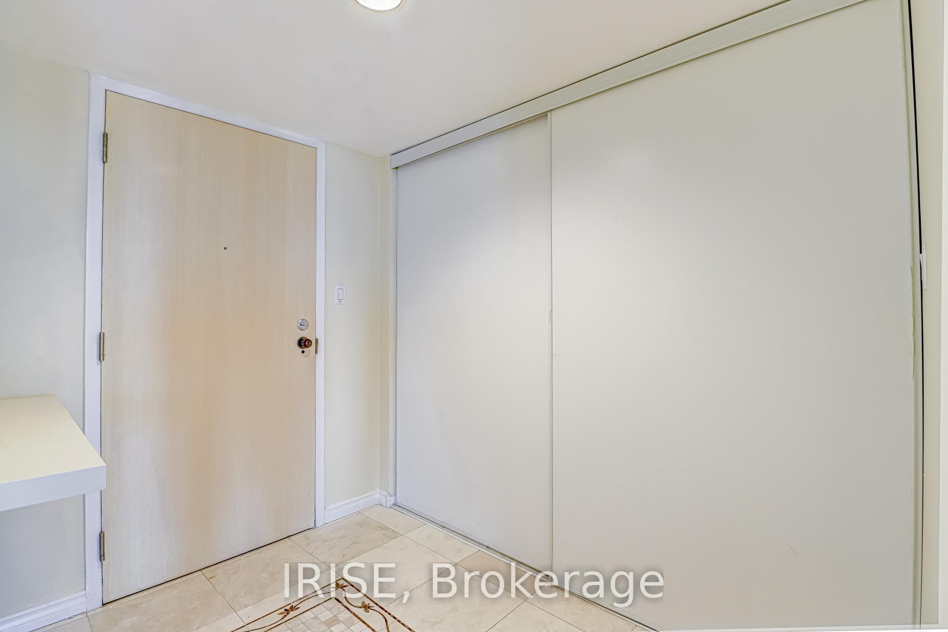 50 Eglinton Avenue Unit 1802 photo 17