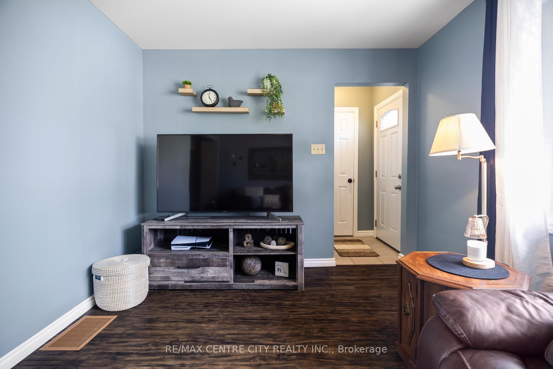 169 Fifth Avenue photo 6