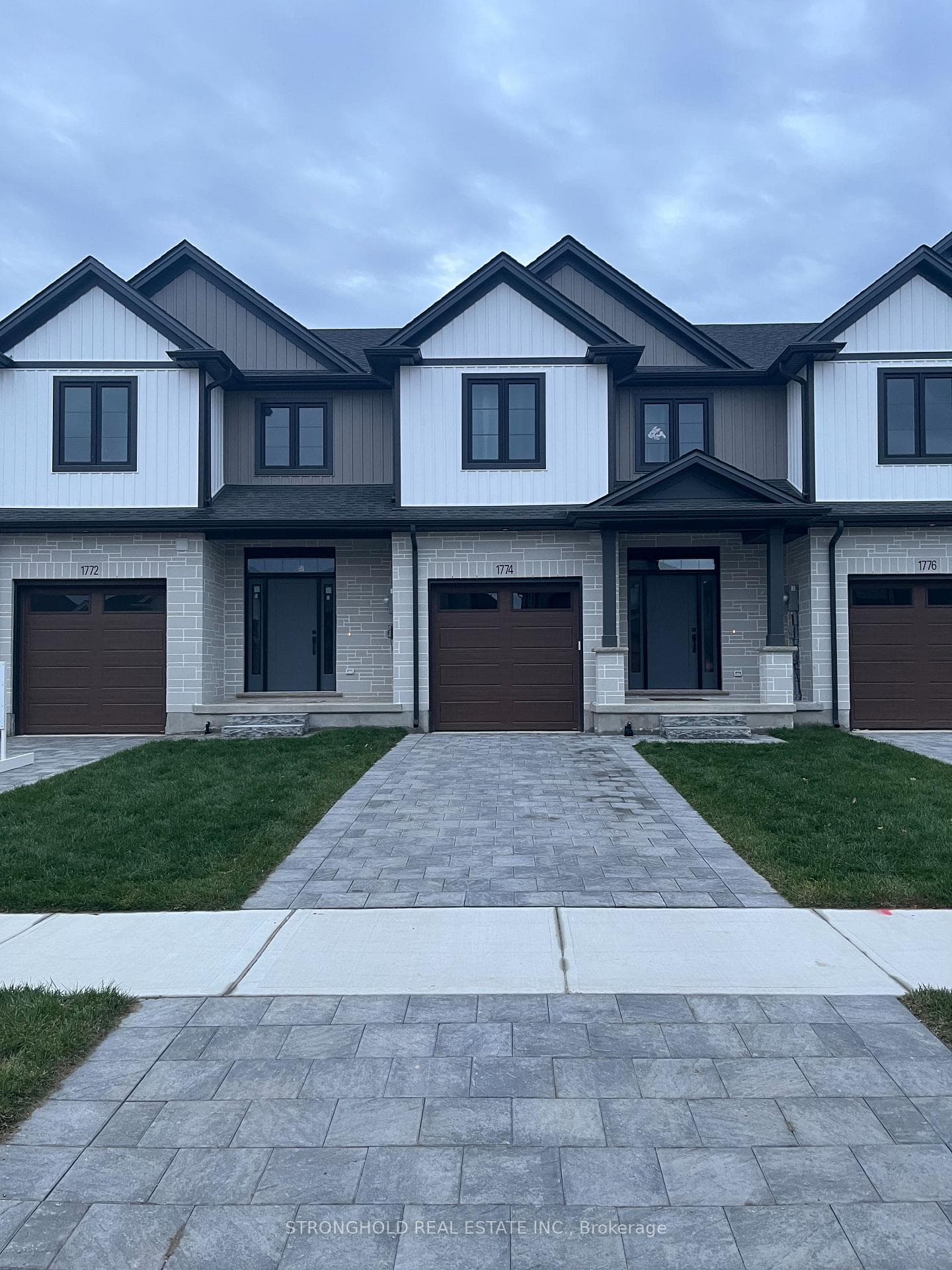 1772 Finley Crescent photo 1