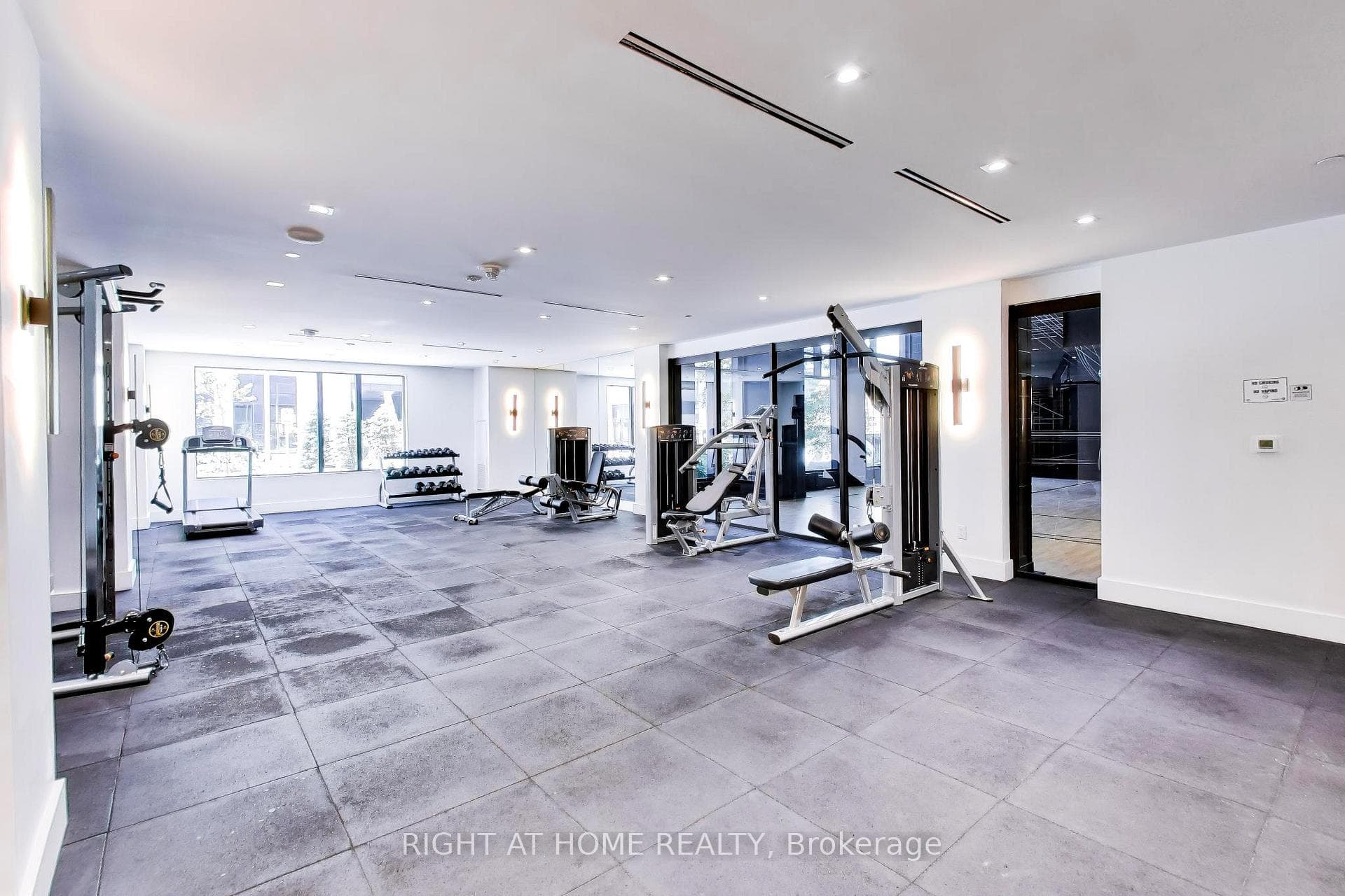 8868 Yonge Street Unit 208E photo 33