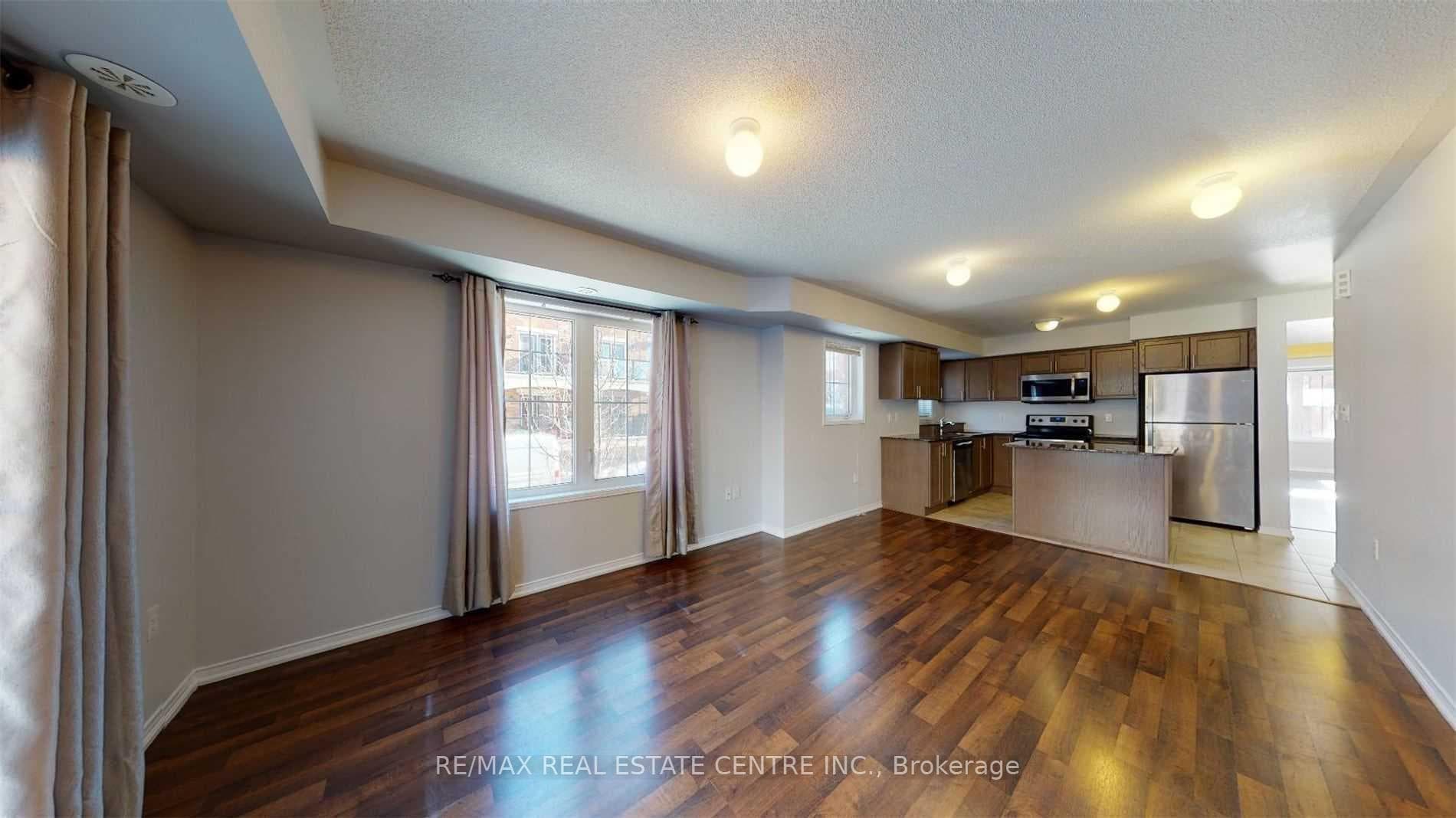 2488 Post Road Unit 18 photo 7
