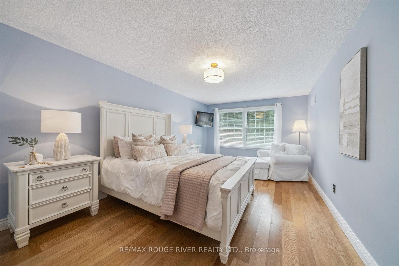 153 Walton Drive photo 20