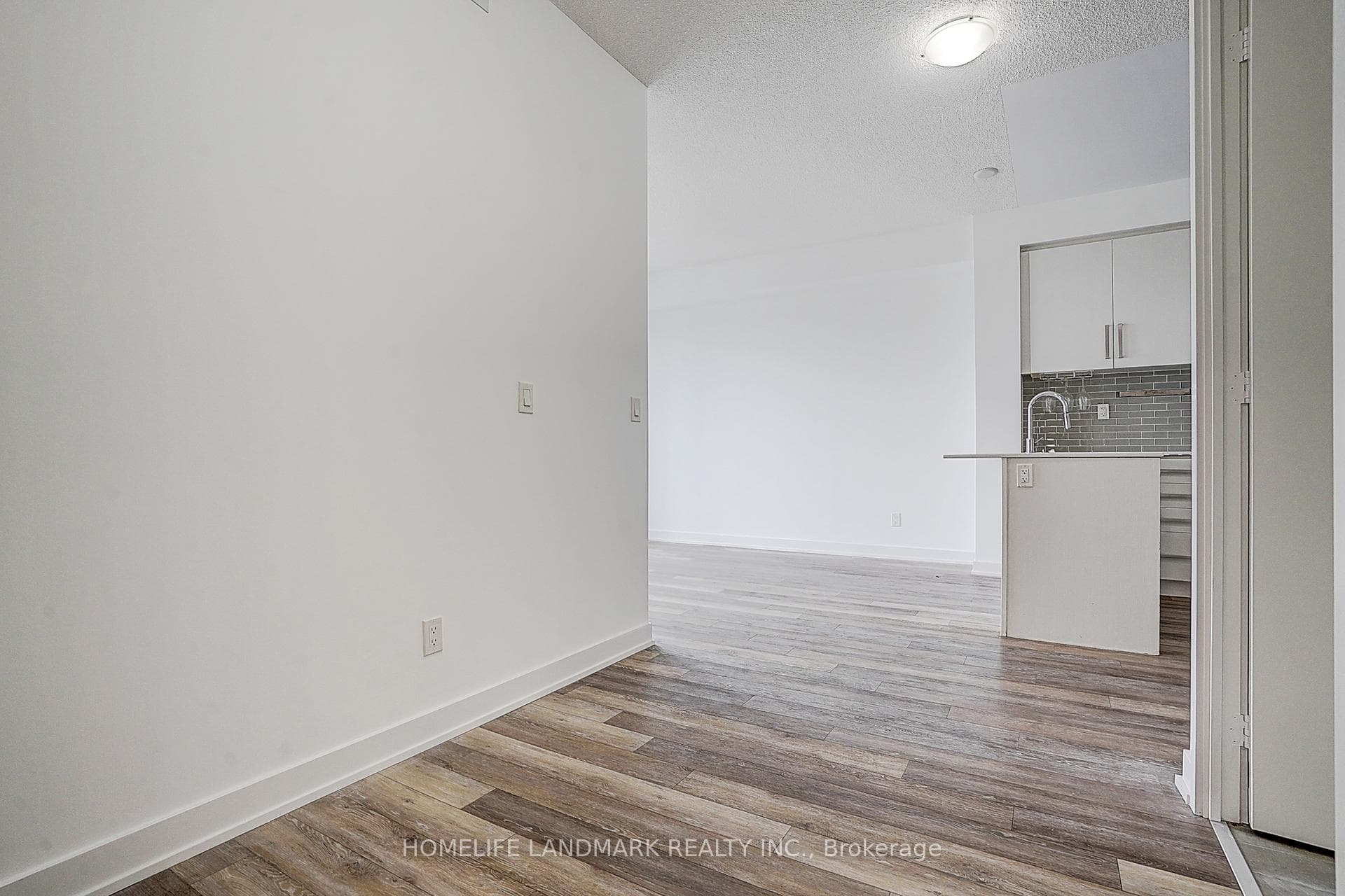 5180 Yonge Street Unit 2002 photo 12