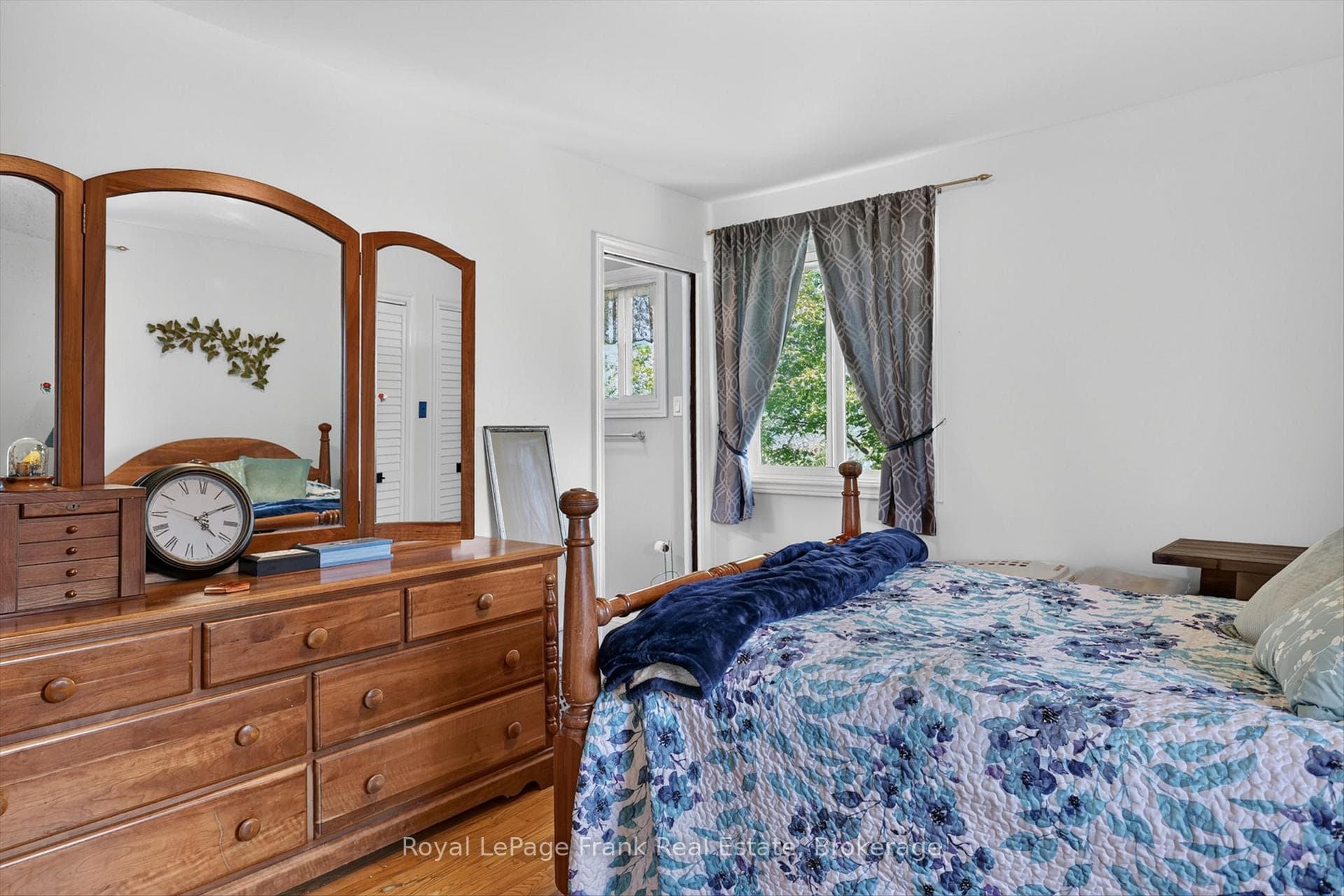 138 Emily Park Road photo 12