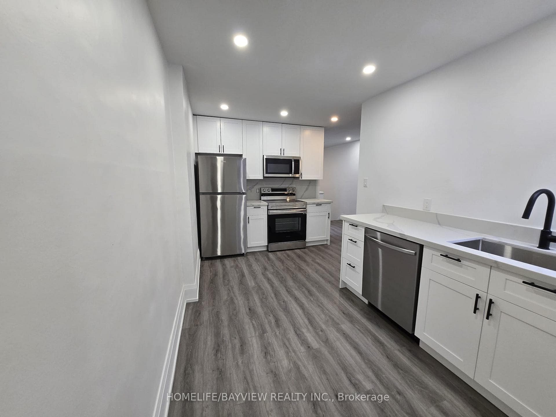 146 O'Connor Drive Unit 1 - Upper photo 2