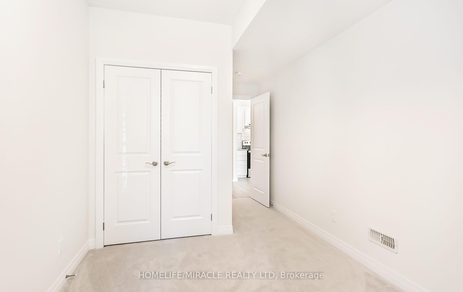 261 Woodbine Avenue Unit Unit 27 photo 26