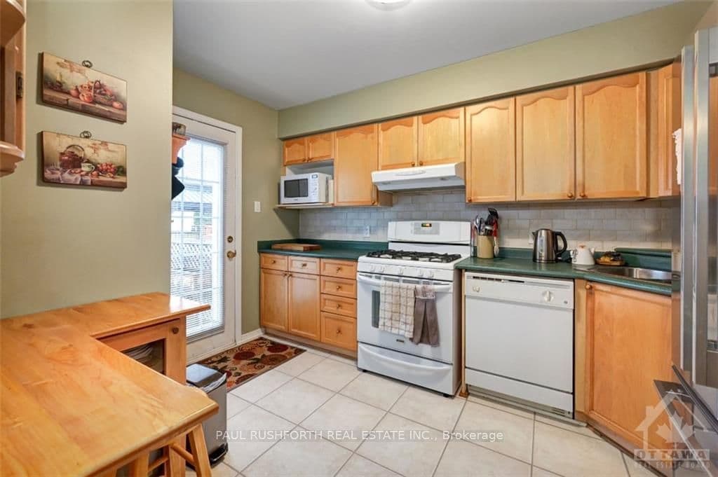 1680 TRENHOLM Lane photo 8